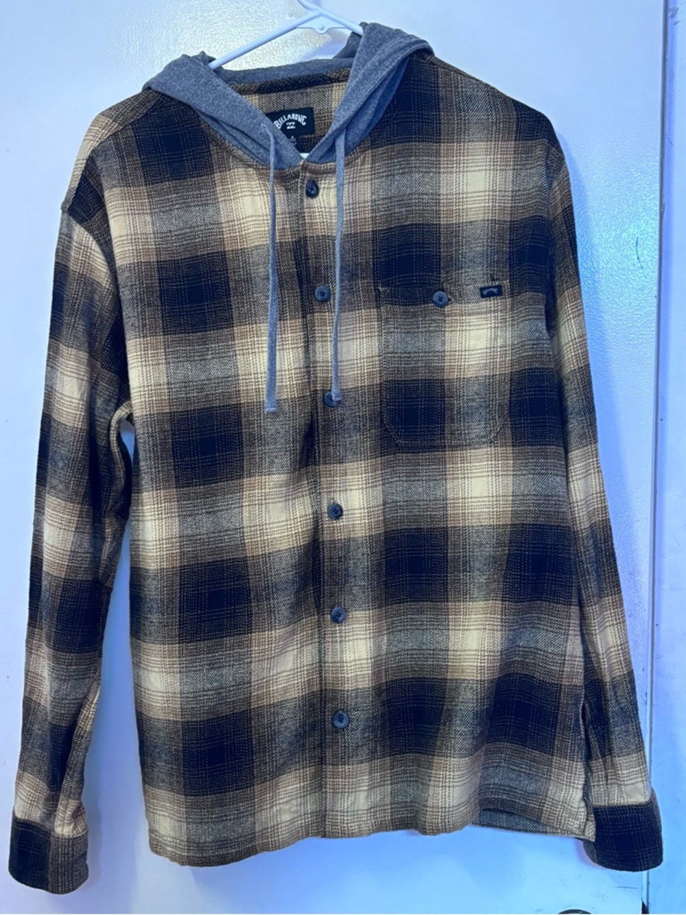 Billabong Black and Brown Men’s Shirt Label
